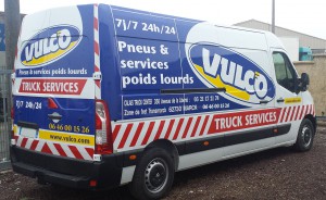 Camion service pneumatique
