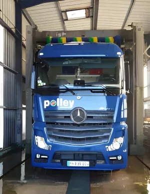 Camion Mercedes Poll